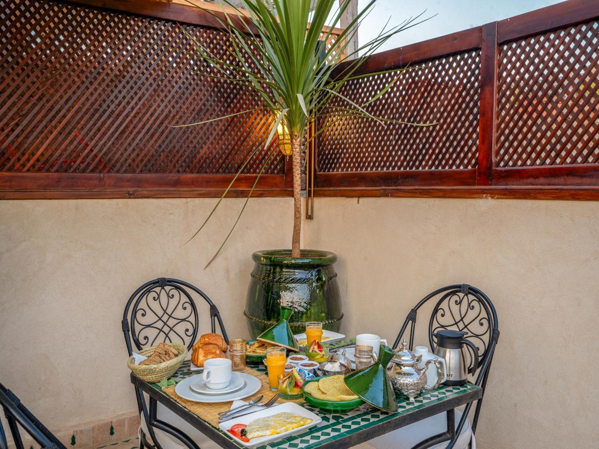 Dar Al-Famila Hamam & Spa Marrakesh Esterno foto