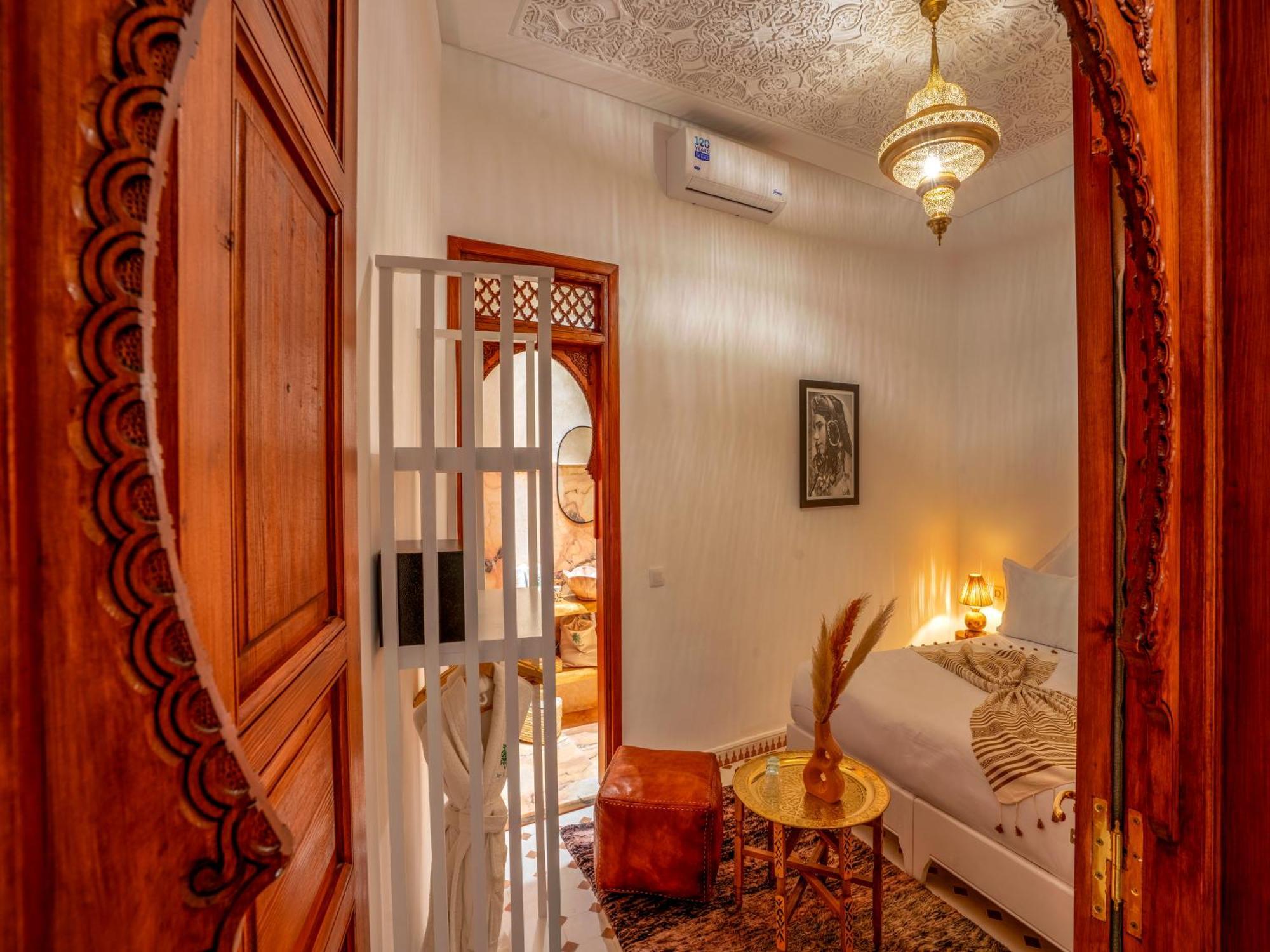 Dar Al-Famila Hamam & Spa Marrakesh Esterno foto